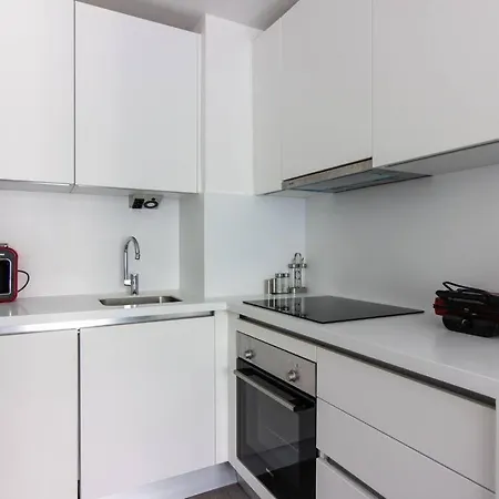 Lejlighed Fresh & Cozy 2br Flat W / Parking And Gym #48