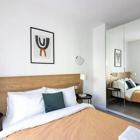 Lejlighed Fresh & Cozy 2br Flat W / Parking And Gym #48 *